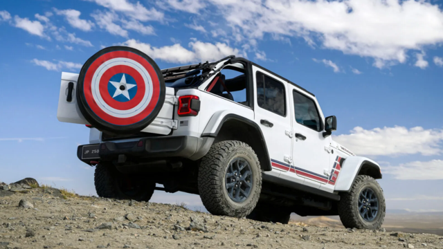 Jeep and Marvel Collab Gives Us Special Captain America-Inspired Model